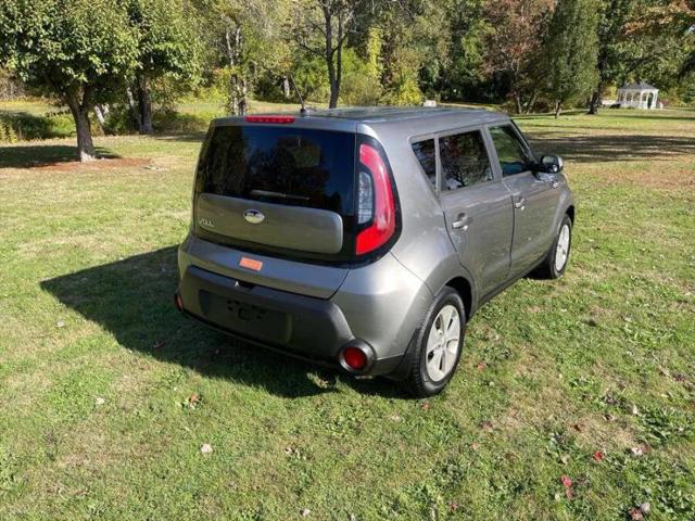 2016 Kia Soul Base