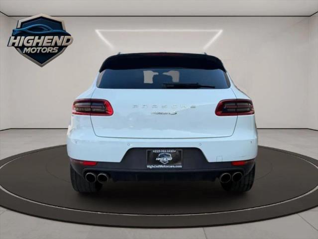 2016 Porsche Macan S