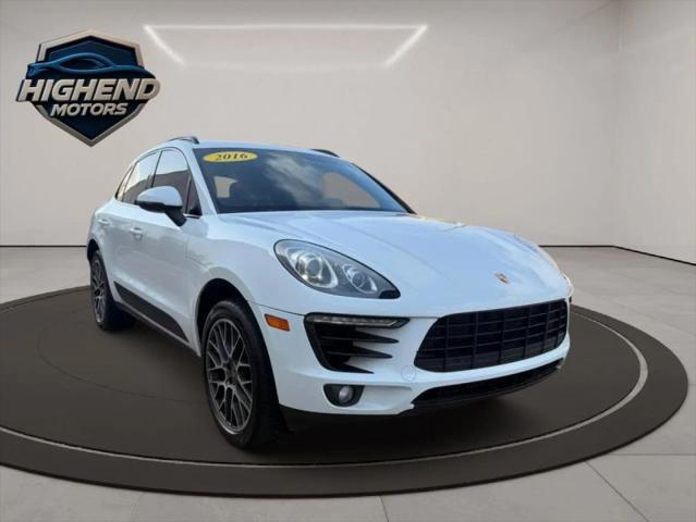2016 Porsche Macan S