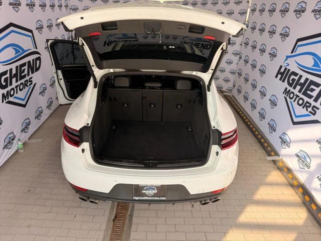 2016 Porsche Macan S