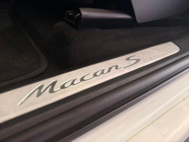 2016 Porsche Macan S