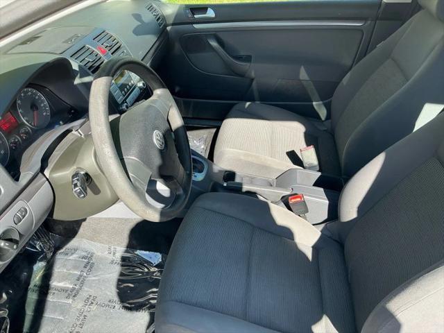 2007 Volkswagen Rabbit 2-Door