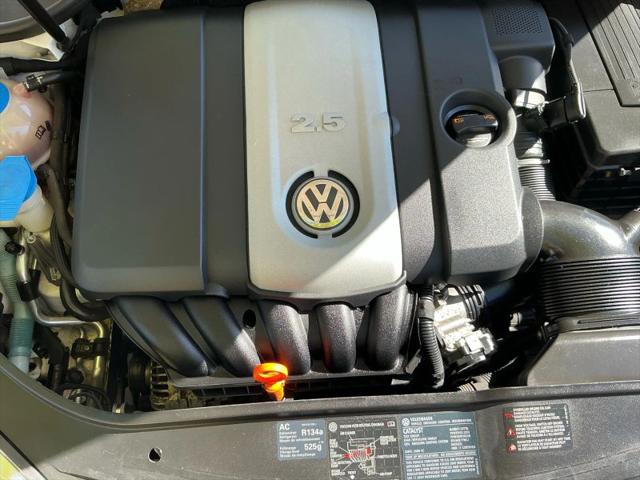 2007 Volkswagen Rabbit 2-Door