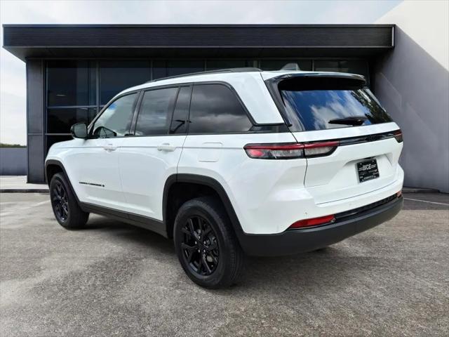 2025 Jeep Grand Cherokee Altitude X 4x2