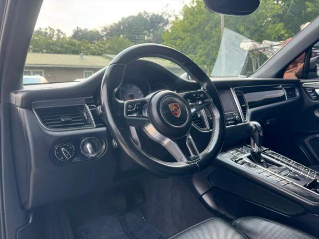 2017 Porsche Macan S