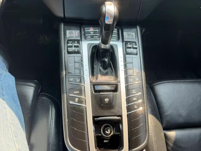 2017 Porsche Macan S