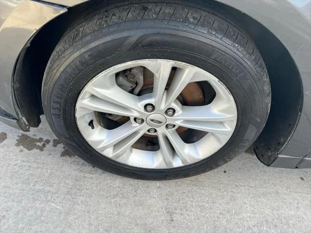 2015 Ford Taurus SEL
