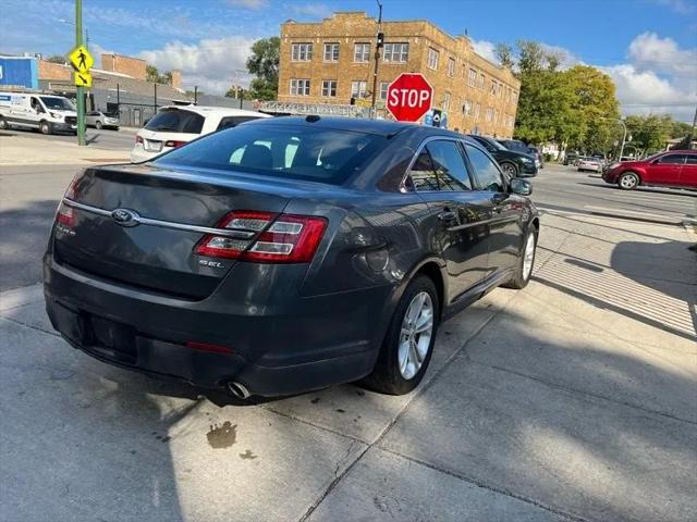 2015 Ford Taurus SEL