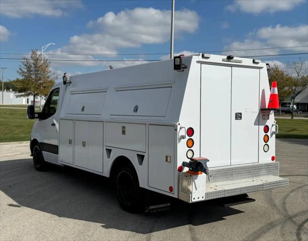 2019 Freightliner Sprinter Standard Roof V6