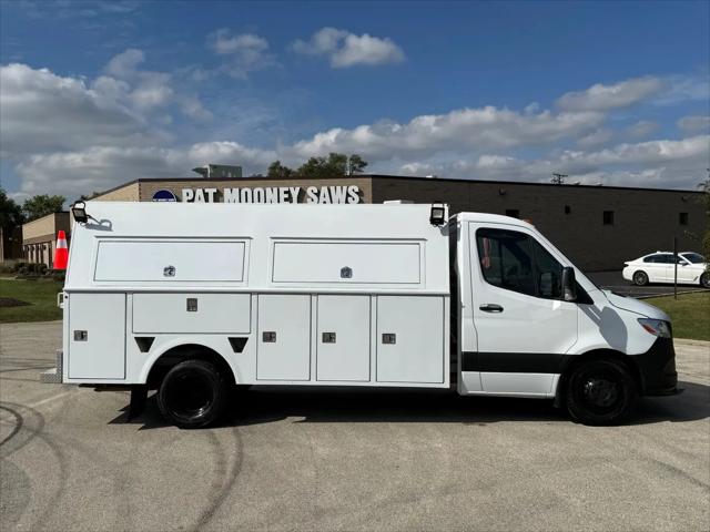 2019 Freightliner Sprinter Standard Roof V6