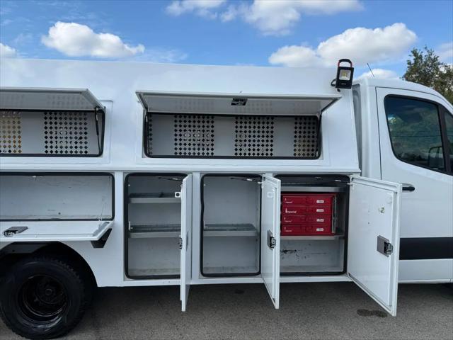 2019 Freightliner Sprinter Standard Roof V6