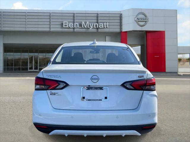 2025 Nissan Versa 1.6 SR