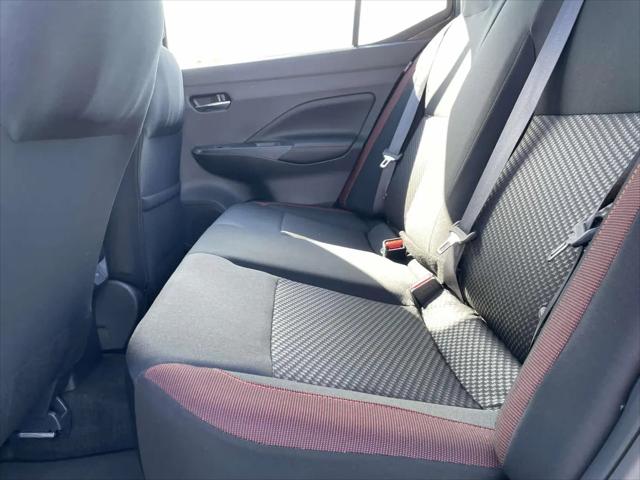 2025 Nissan Versa 1.6 SR