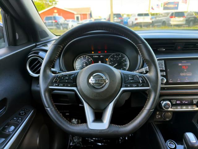 2019 Nissan Kicks SR