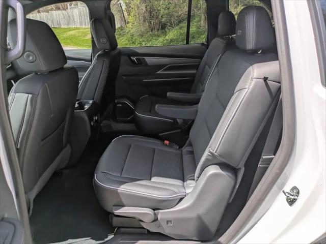 2026 Buick Enclave Sport Touring FWD