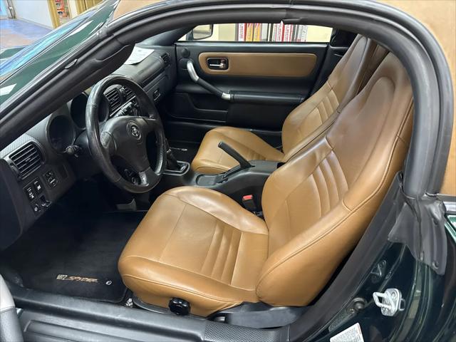 2002 Toyota MR2 Spyder Base