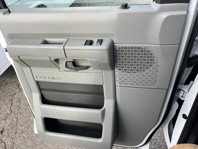 2026 Ford E-350 Cutaway E-Series Cutaway