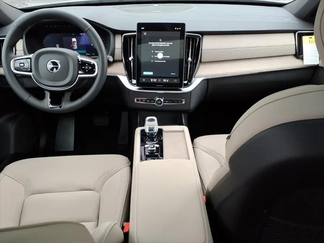 2026 Volvo XC90 Plus, B6 AWD Gas (mild hybrid), Gasoline, Bright, 7 Seats