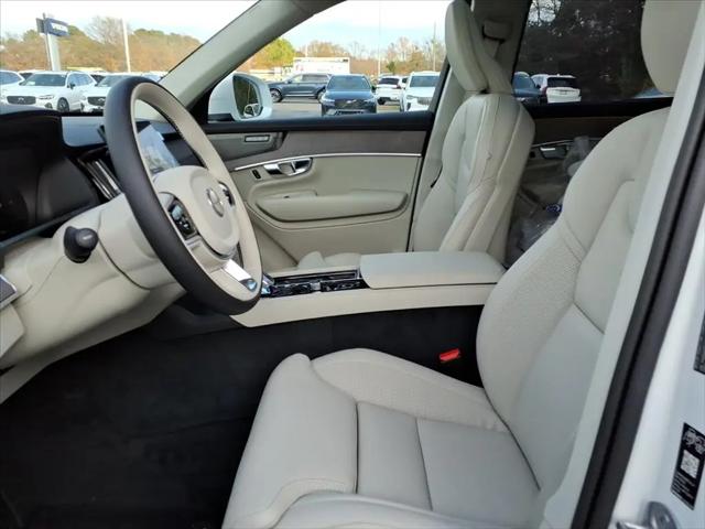 2026 Volvo XC90 Ultra, B6 AWD Gas (mild hybrid), Gasoline, Bright, 7 Seats