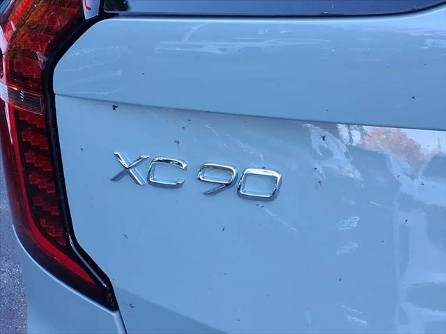 2026 Volvo XC90 Plus, B6 AWD Gas (mild hybrid), Gasoline, Bright, 7 Seats