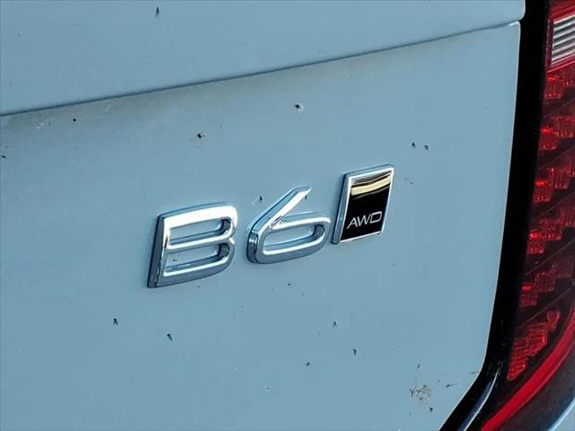 2026 Volvo XC90 Plus, B6 AWD Gas (mild hybrid), Gasoline, Bright, 7 Seats