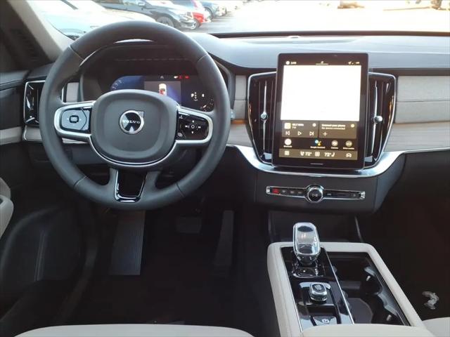 2026 Volvo XC90 Plus, B6 AWD Gas (mild hybrid), Gasoline, Bright, 7 Seats