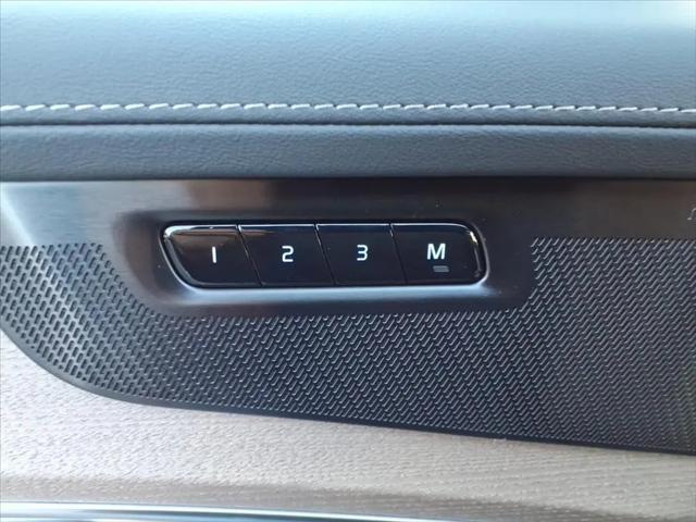 2026 Volvo XC90 Plus, B6 AWD Gas (mild hybrid), Gasoline, Bright, 7 Seats