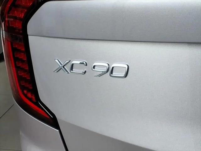 2026 Volvo XC90 Plus, B6 AWD Gas (mild hybrid), Gasoline, Bright, 7 Seats