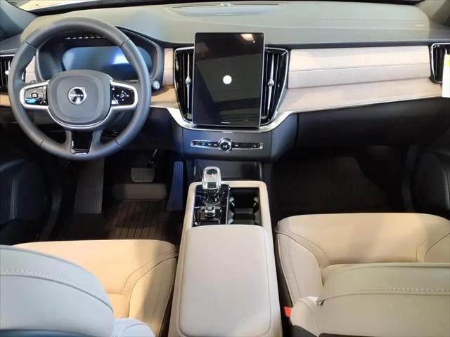 2026 Volvo XC90 Plus, B6 AWD Gas (mild hybrid), Gasoline, Bright, 7 Seats