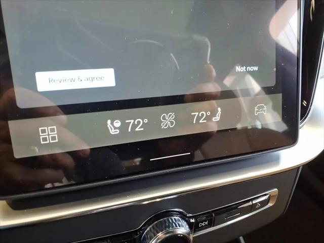 2026 Volvo XC90 Plus, B6 AWD Gas (mild hybrid), Gasoline, Bright, 7 Seats