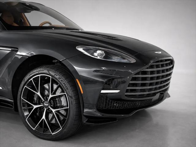 2026 Aston Martin DBX 707
