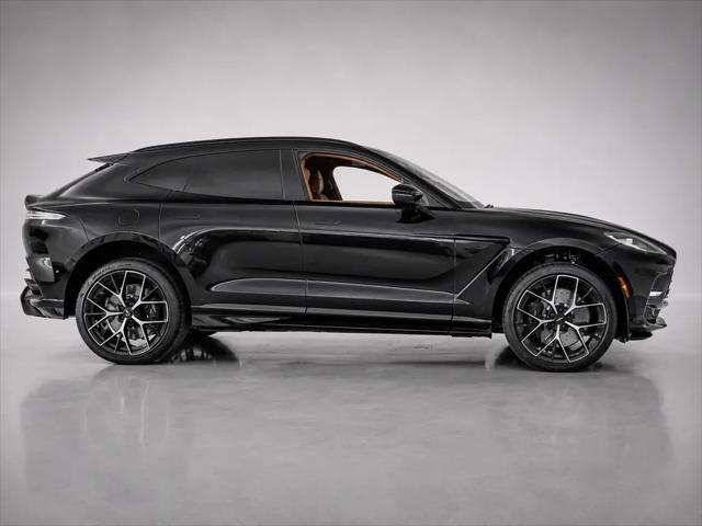 2026 Aston Martin DBX 707