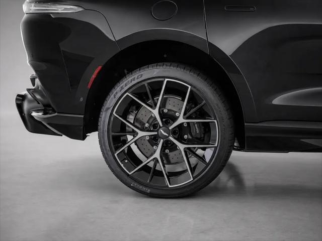 2026 Aston Martin DBX 707