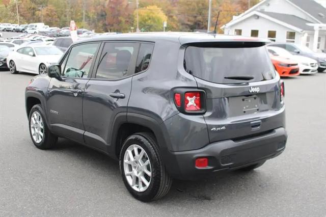 2023 Jeep Renegade Latitude 4x4