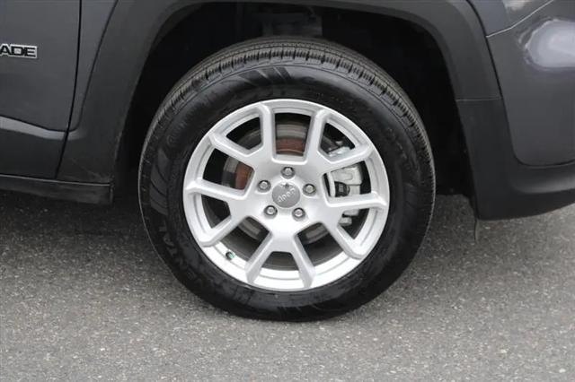 2023 Jeep Renegade Latitude 4x4