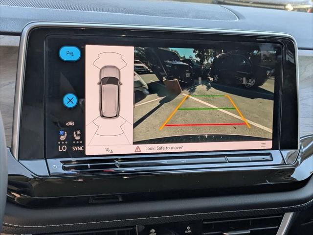 2026 Volkswagen Atlas SE with Technology