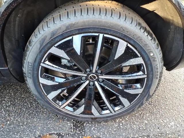 2026 Volvo XC90 Ultra Dark Theme, B6 AWD Gas (mild hybrid), Gasoline, 7 Seats