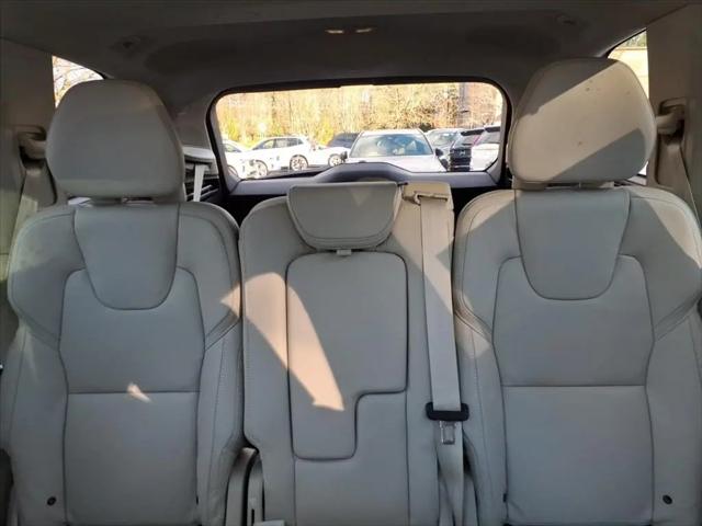 2026 Volvo XC90 Ultra Dark Theme, B6 AWD Gas (mild hybrid), Gasoline, 7 Seats