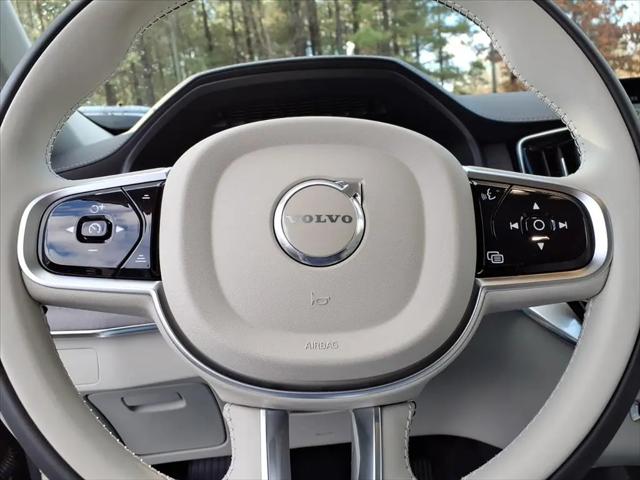 2026 Volvo XC90 Ultra Dark Theme, B6 AWD Gas (mild hybrid), Gasoline, 7 Seats