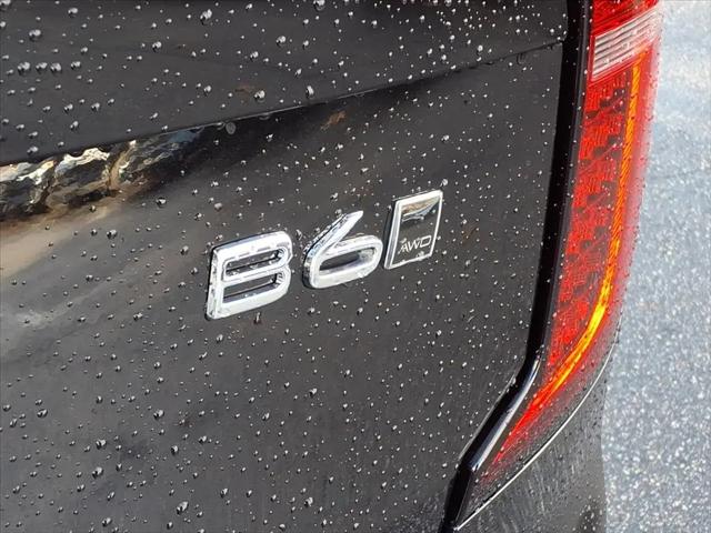 2026 Volvo XC90 Ultra Dark Theme, B6 AWD Gas (mild hybrid), Gasoline, 7 Seats