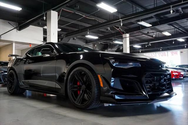 2023 Chevrolet Camaro RWD Coupe ZL1