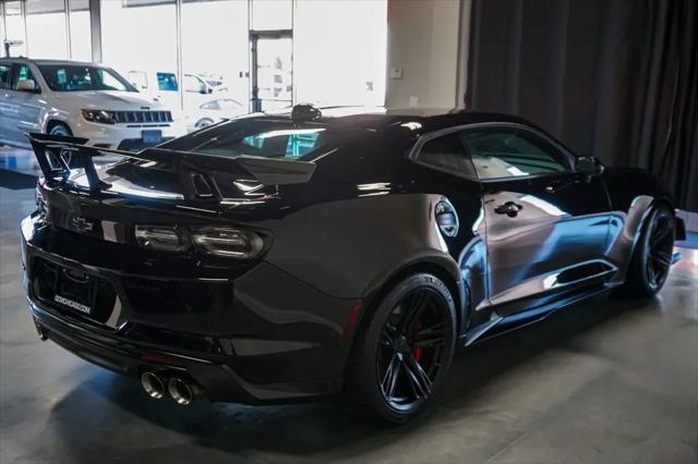2023 Chevrolet Camaro RWD Coupe ZL1