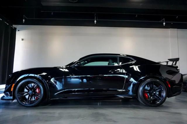2023 Chevrolet Camaro RWD Coupe ZL1