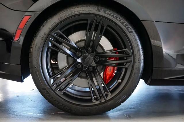 2023 Chevrolet Camaro RWD Coupe ZL1
