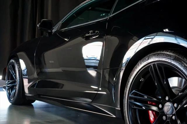 2023 Chevrolet Camaro RWD Coupe ZL1