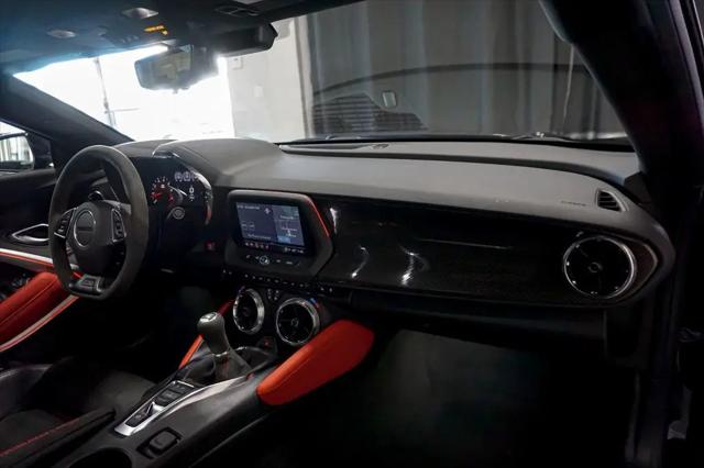 2023 Chevrolet Camaro RWD Coupe ZL1