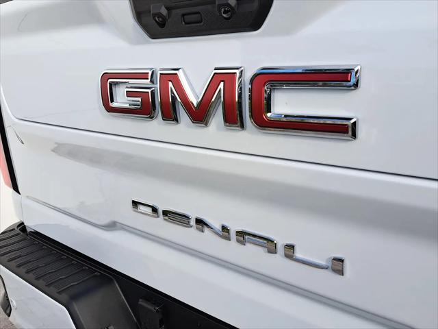 2026 GMC Sierra 2500HD Crew Cab, Standard Bed, Denali, 4WD