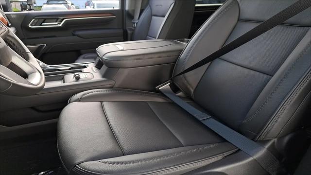 2026 GMC Sierra 2500HD Crew Cab, Standard Bed, Denali, 4WD