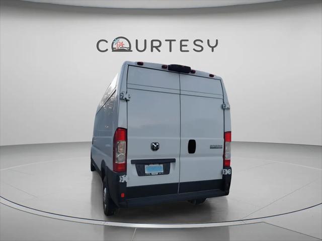 2026 Ram ProMaster 2500 Cargo Van Tradesman High Roof 159" WB w/Pass Seat