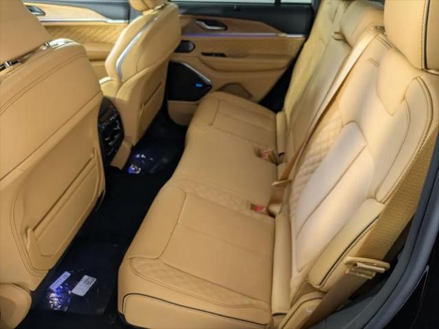 2025 Jeep Grand Cherokee Summit Reserve 4x4